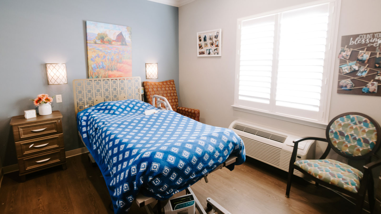 Private-Bedroom-at-Poplar-Grove